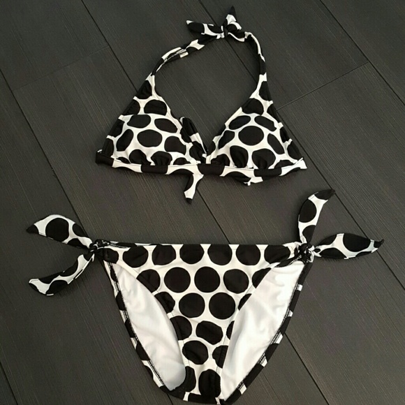Other - Black and white polka dot bikini